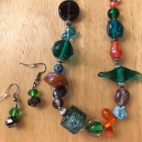 Tribal Glass Beaded Necklace Earrings Set Handmade - Picture 3 of 8